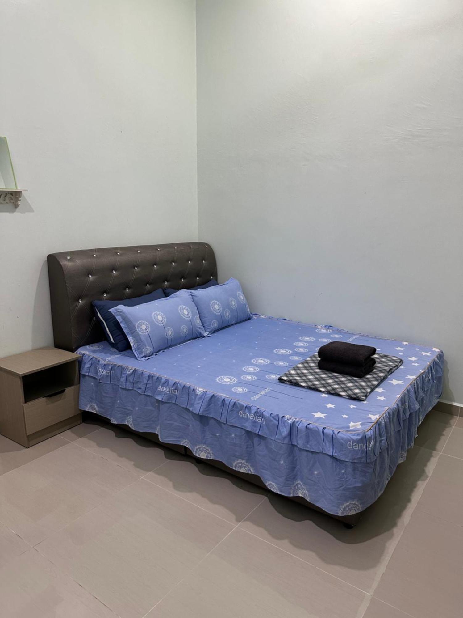 Sara Homestay Kuala Terengganu Exterior foto